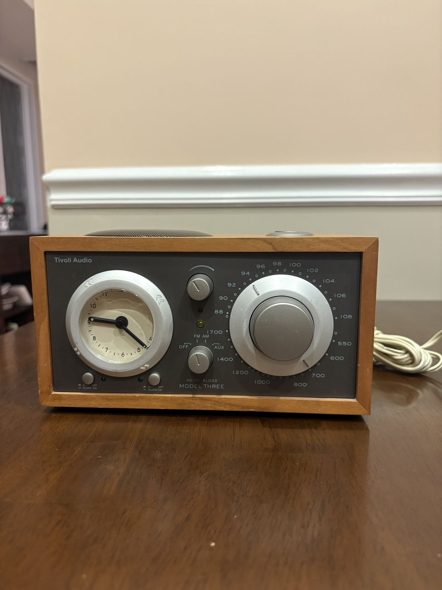 Tivoli Audio Model Three Henry Kloss AM/FM Clock Radio TESTED