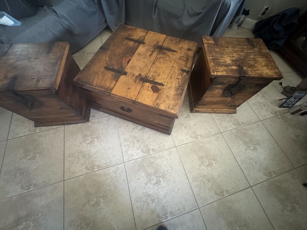 Coffee Table With 2 Side Tables