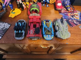 Transformers lot of 4 Transformers