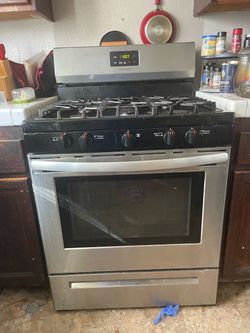 Stove Frigidaire