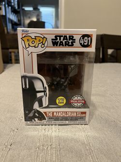 The Mandalorian With Darksaber Funko Pop #491