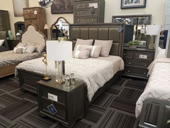 6pc King/Queen Bedroom Set