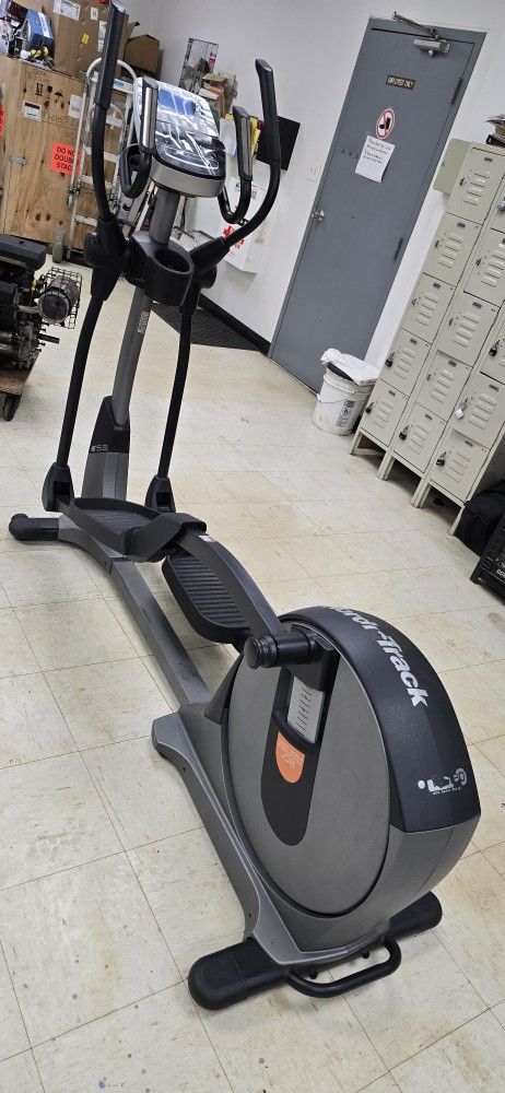 NordicTrack E 5.5 workout weight machine