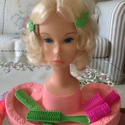 Antique Barbie Beauty Center