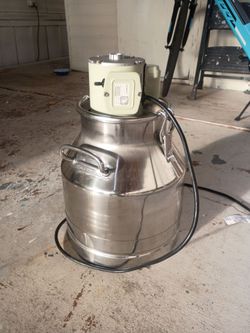 Shenandoah Electric Butter Churn