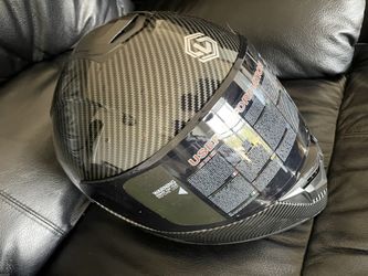 BRAND NEW CARBON FIBER (QUALITY-MADE) MOTORCYCLE HELMET *NEVER USED* ⛑️ 