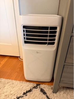 Air Conditioner Window Unit- Midea