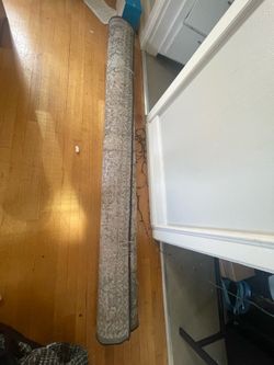 8 foot long rug