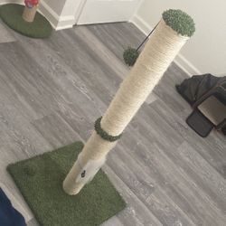 Scratching post