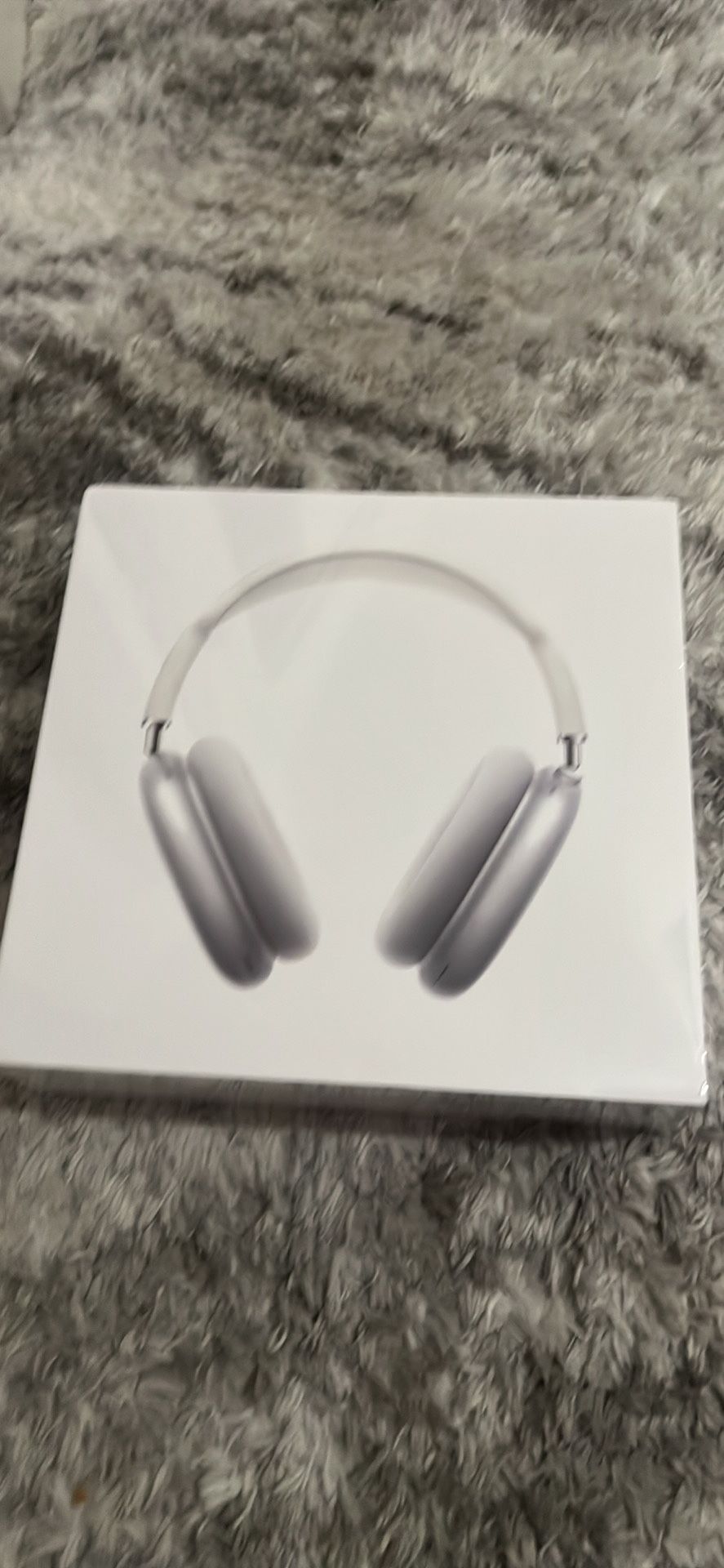 Air Pod Pro Maxes