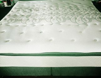 King Mattress Box Spring And Frame $50
