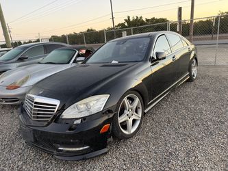 2010 MERCEDES BENZ S550