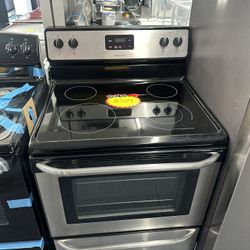 Frigidaire Stainless Steel Glass Top Stove, One Year Warranty