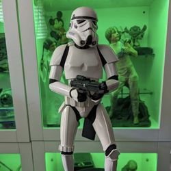 Sideshow Collectibles Star Wars Stormtrooper Premium Format Statue Figure Hot Toys