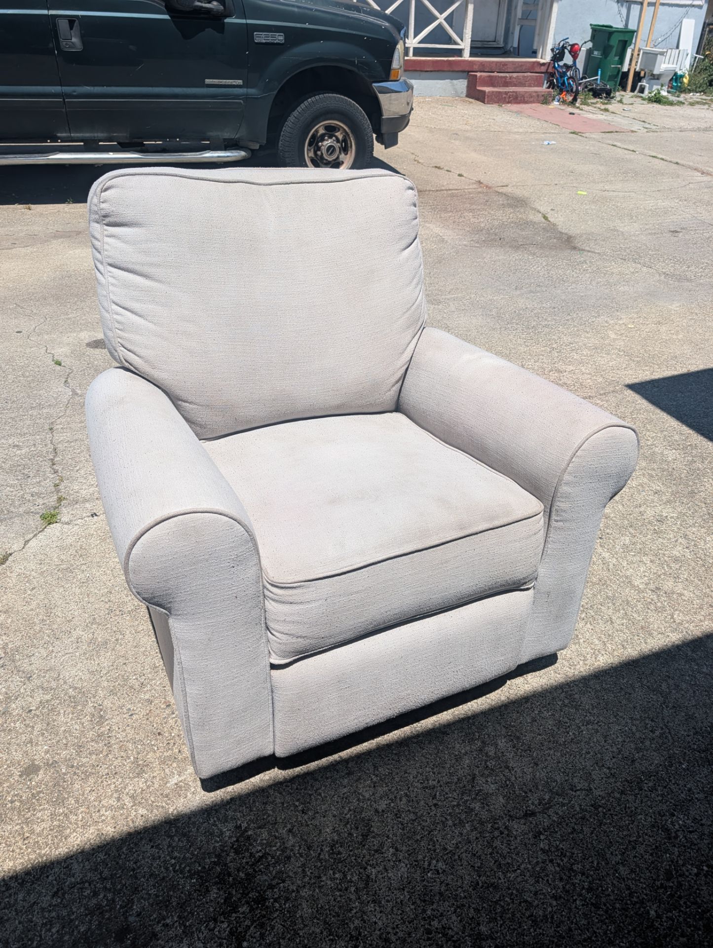ROCKING SOFA