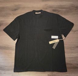 ESSENTIALS FEAR OF GOD