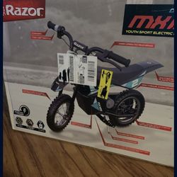 Razor Dirt Rocket Youth Sport