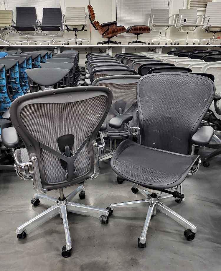 Herman Miller Remastered Aeron Posture-Fit SL Chairs