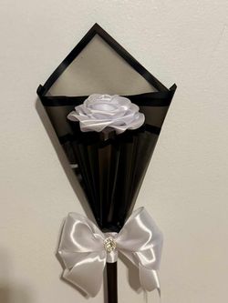 1 white eternal rose *Discounted price *