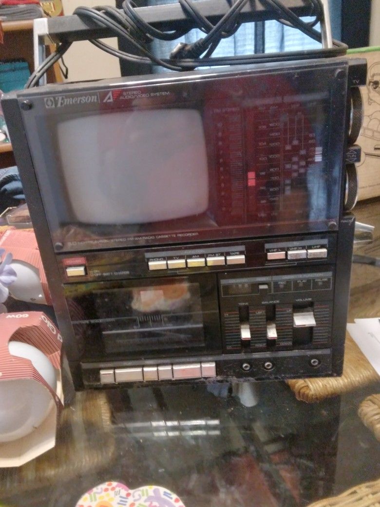 Vintage Tv With Tape Deck. Excellent Condition