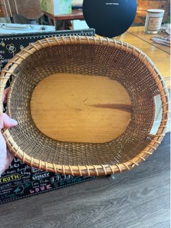 Stonewall Kitchen Oval Nantucket Basket Server With Handles