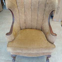 Excellent Condition French wingback Chair