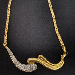 Vintage Women’s Pendant necklace 