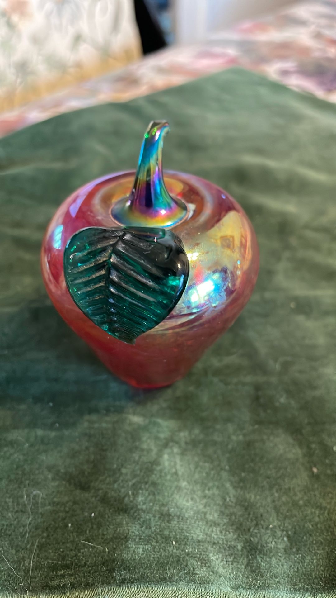 Iridescent RED APPLE FRUIT VINTAGE SOLID PAPERWEIGHT 90’s
