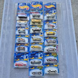 Lot of 20 Vintage Hotwheels .
