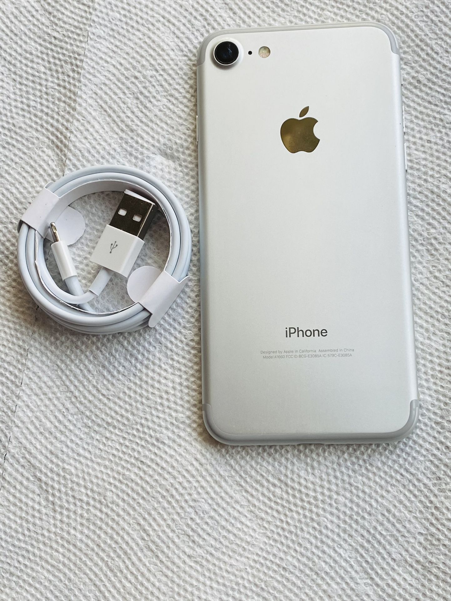 iPhone 7 Unlocked For All Carriers 128 GB