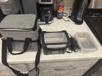 Reheatable Lunch Box And Tote