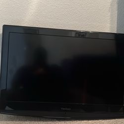 Two TVs 32” And 48” With Firestick 