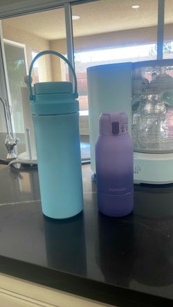 momcozy milk warmer + cooler