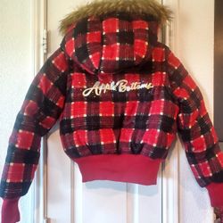 Apple Bottoms Down Puffer Jacket (unisex - small)
Rare ! Y2K Gold/ Red/ Black With fur hat 
Removeable sleeves option to 
Wear as a vest .