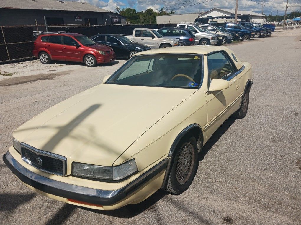 1989 Chrysler Le Baron