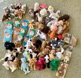Over 100 VINTAGE Beanie Babies At Least 20 Years Old, Many Older