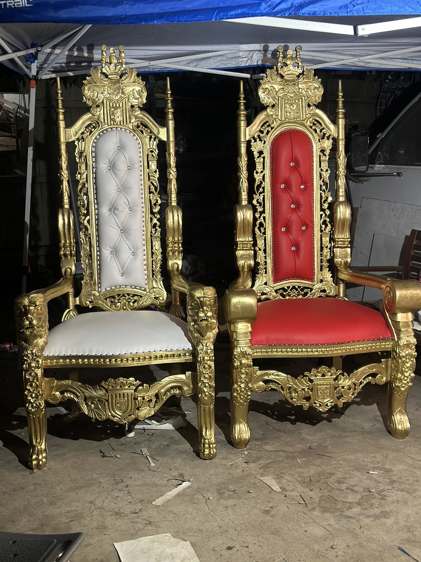 Throne Chair