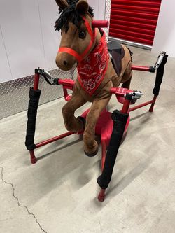 Spring style ride on horse