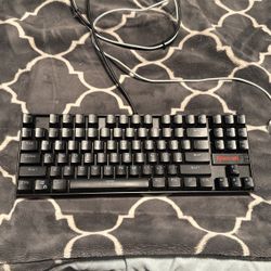 Red Dragon mechanical Keyboard And Deathadder Essential Mouse