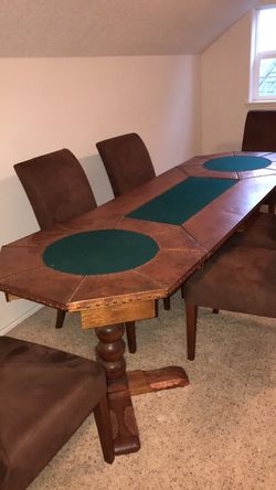 Antique Texas hold ‘em style poker table