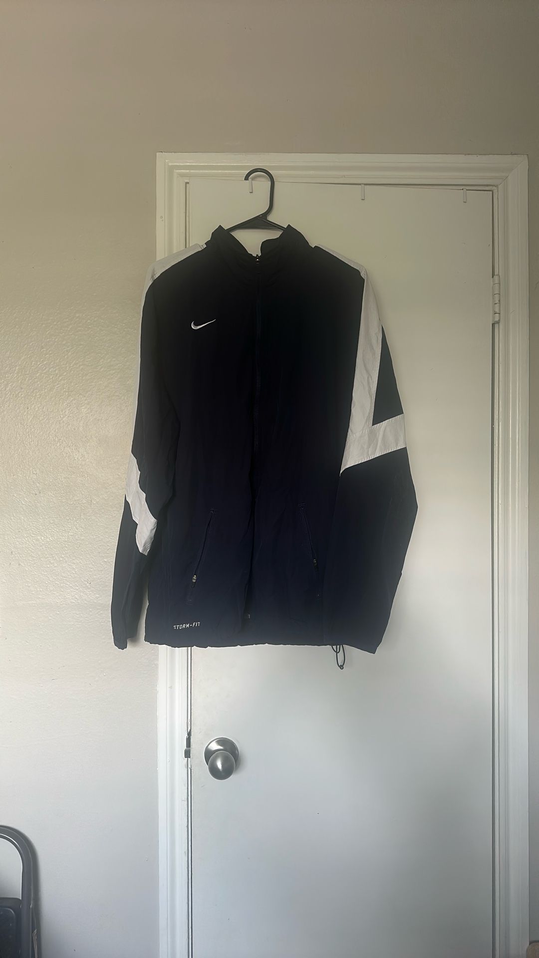 Dri- Fit Nike Windbreaker