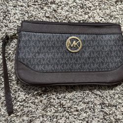 Michael Kors Clutch Wristlet