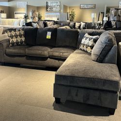 Grey 2PC Sectional