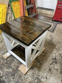 Farmhouse End Tables 