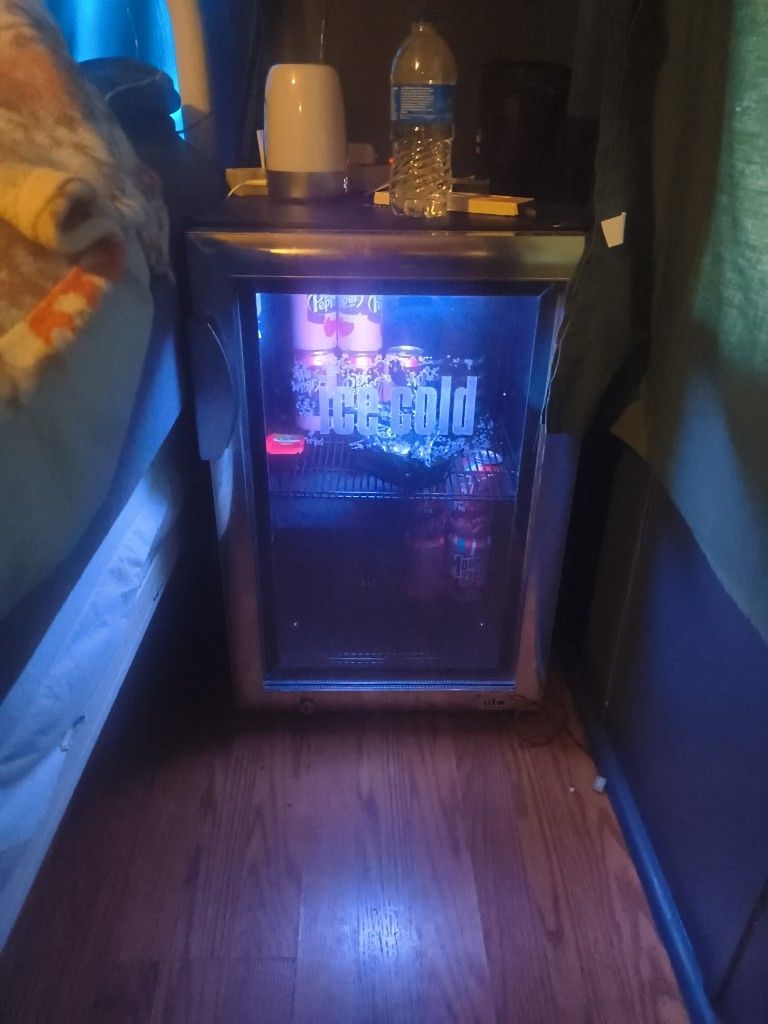 Mini Fridge