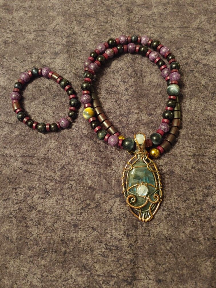 Indigenous High Quality Custom Handmade Jewelry