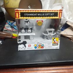 STEAMBOAT WILLIE Gift Set, Brand New In Box