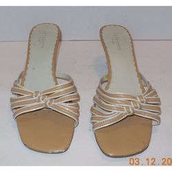 Liz Claiborne flex tan heels size unknown
