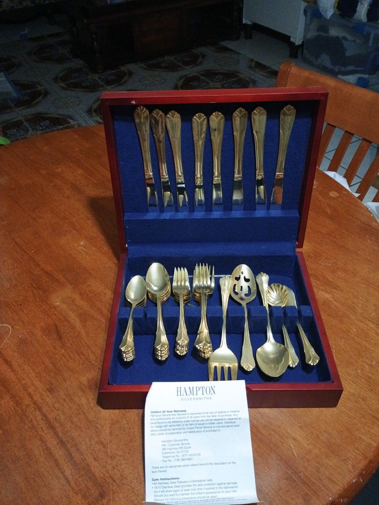 Hamptons silversmith gold silverware