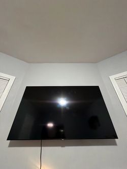 55” Smart Samsung TV
